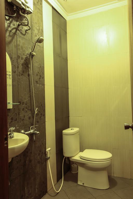 Griya Langen Guesthouse ยอกยาการ์ตา ภายนอก รูปภาพ