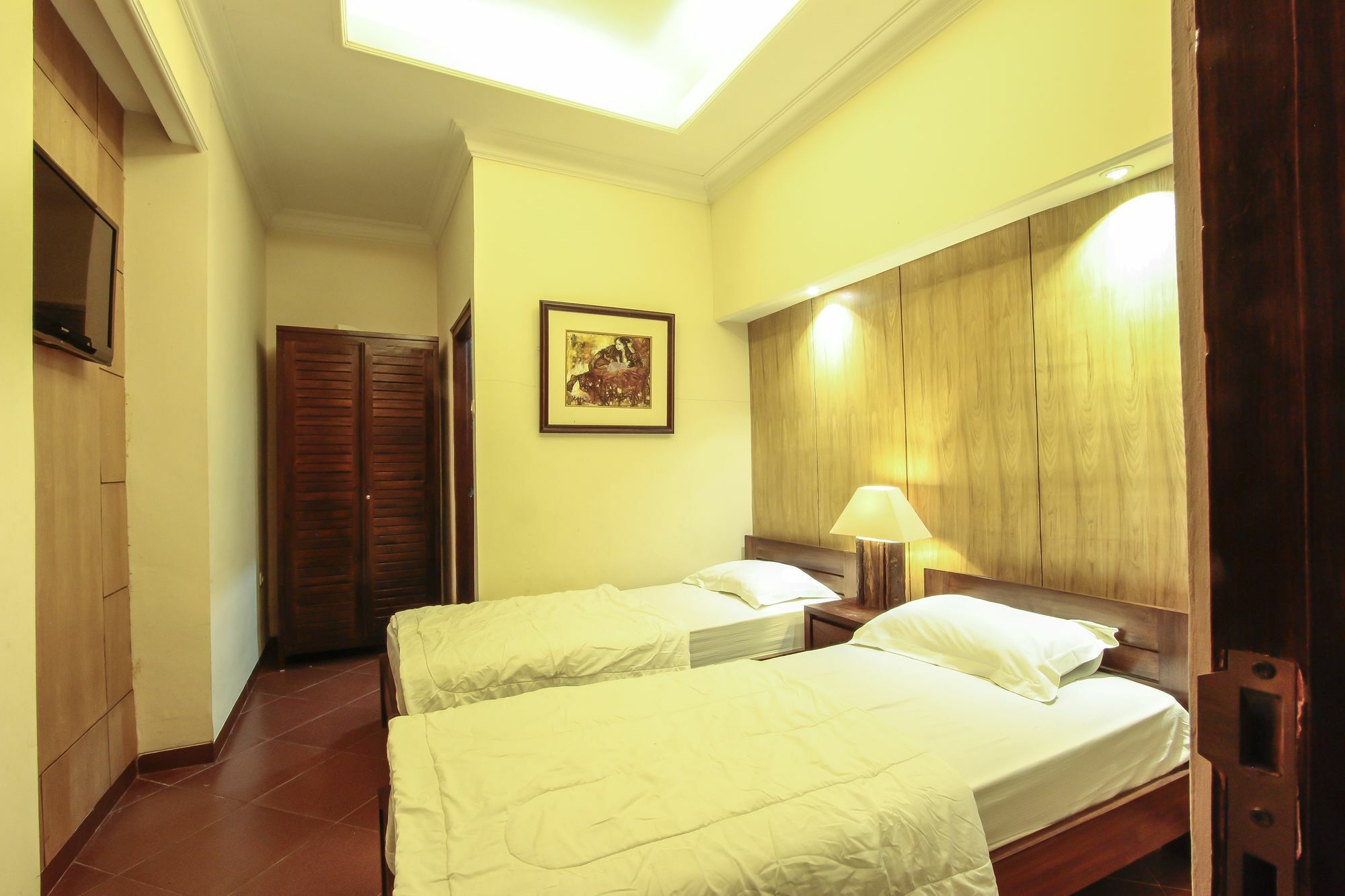Griya Langen Guesthouse ยอกยาการ์ตา ภายนอก รูปภาพ